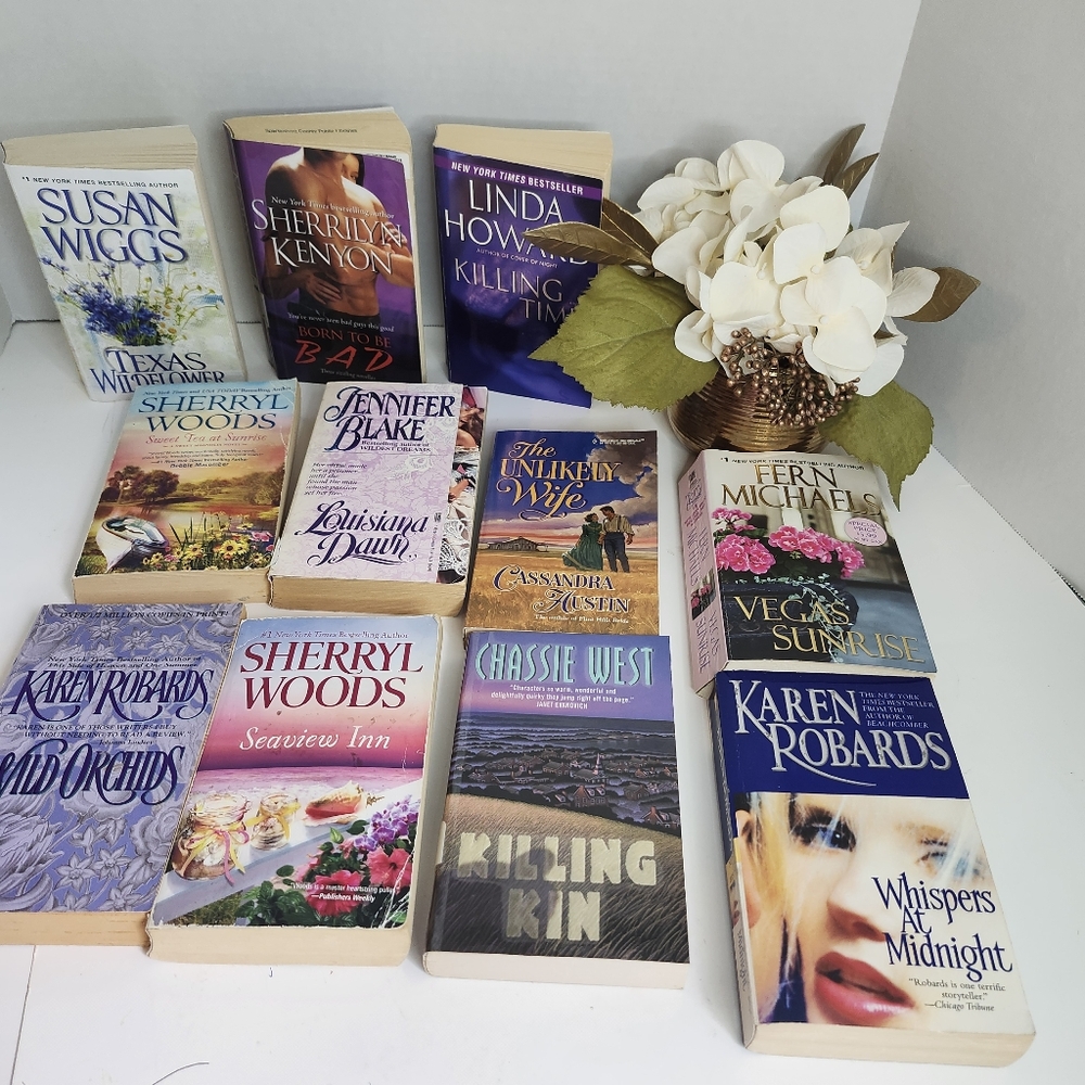 Lot Of 11 Romance Novels Books Paperback Books